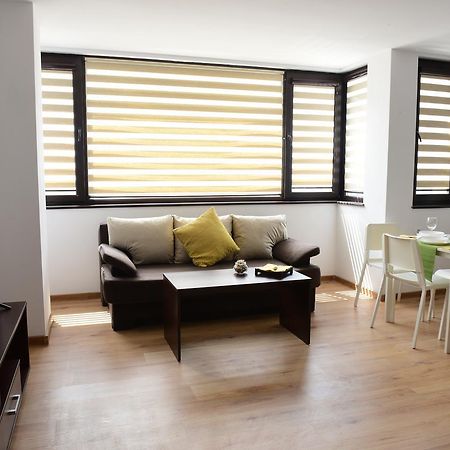 Hotel Active Apartments Tyrgowiszte Zewnętrze zdjęcie