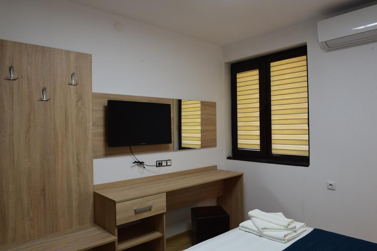 Hotel Active Apartments Tyrgowiszte Zewnętrze zdjęcie